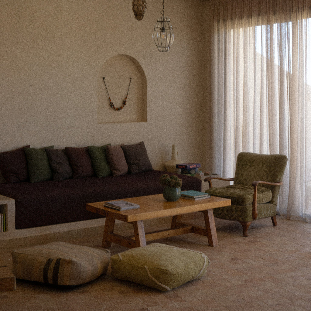 Room Seven ✴︎ triple