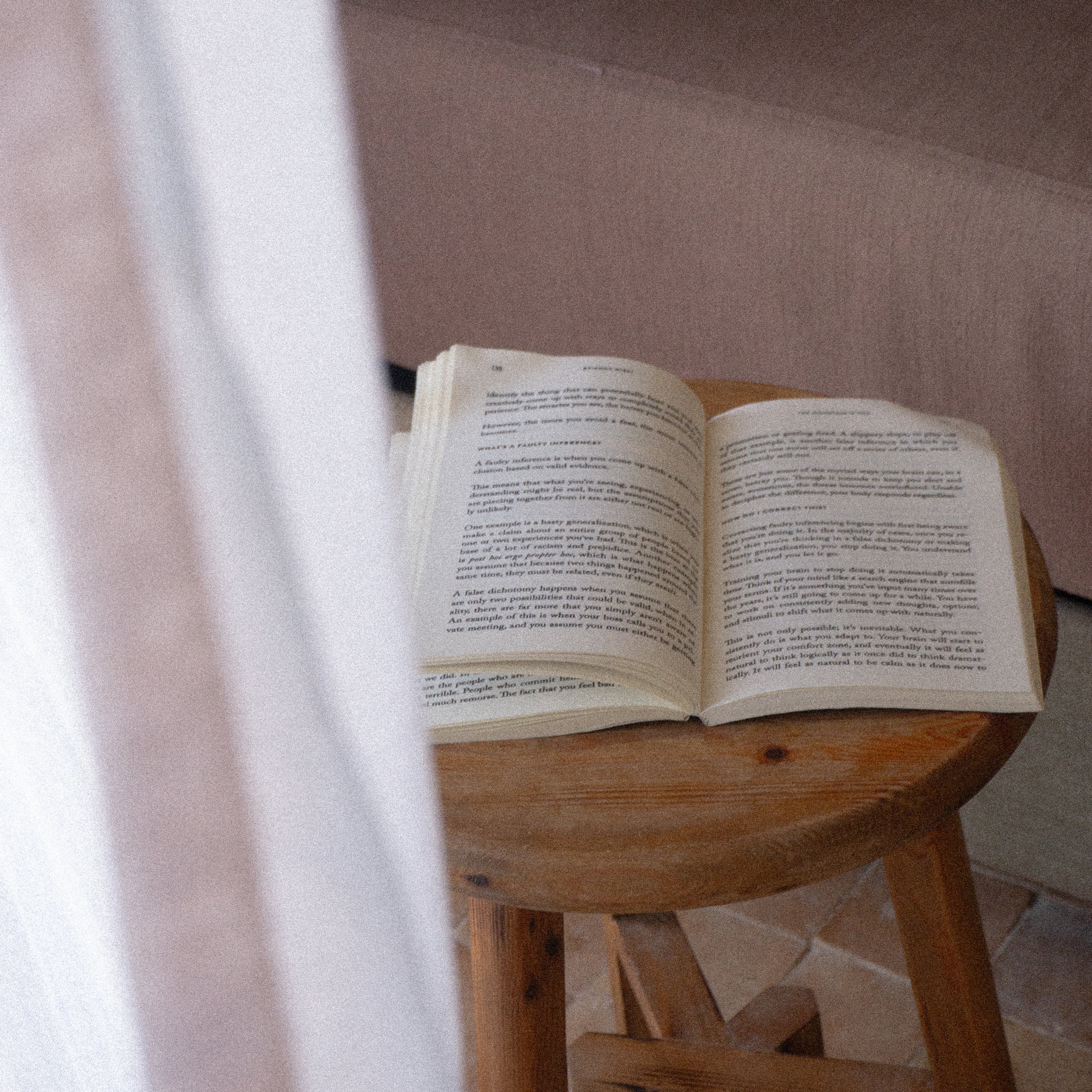 Room Four ✴︎ double