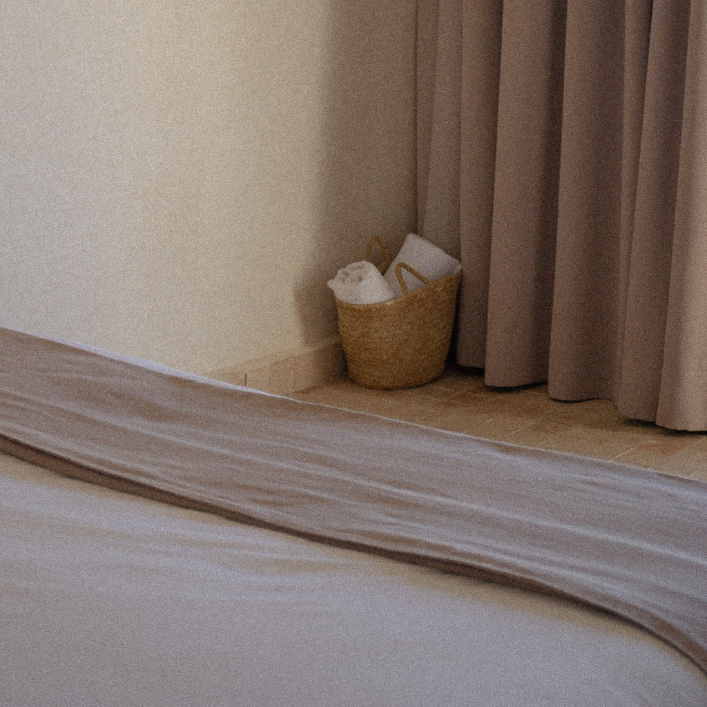 Room Six ✴︎ triple